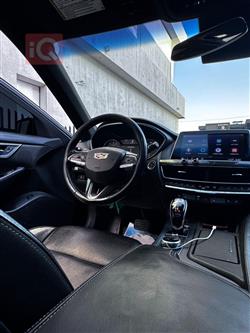 کادیلاک CT5